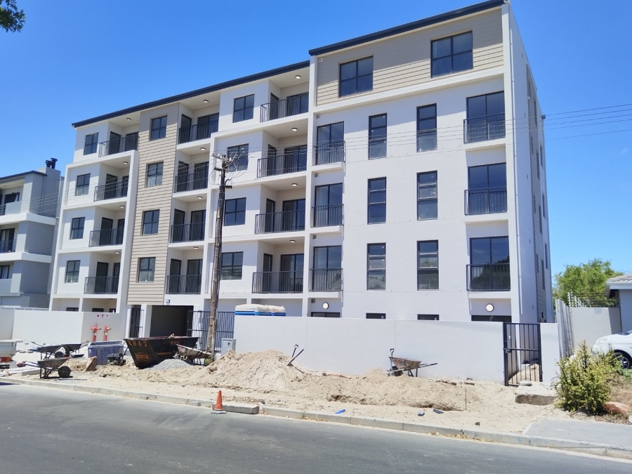 1 Bedroom Property for Sale in Table View Western Cape